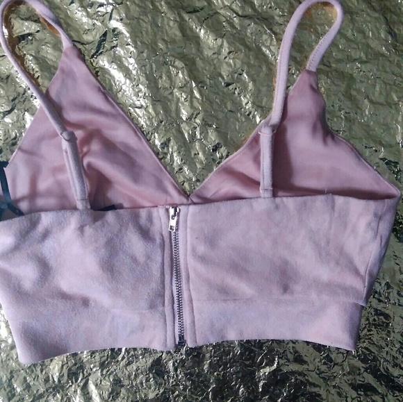 Top - Picture 2 of 3